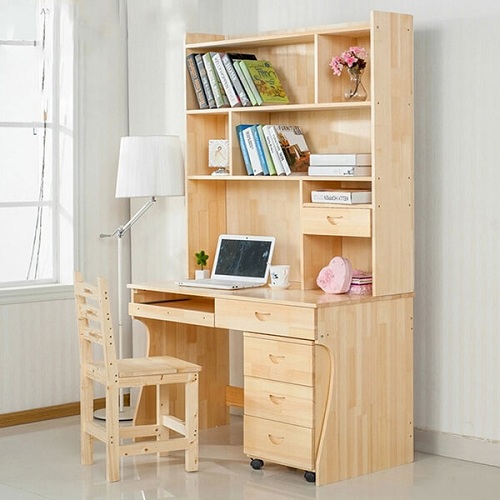 bàn học làm từ gỗ tự nhiên